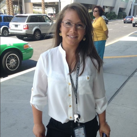 Meet your Posher, Bree - Picture 1 of 1